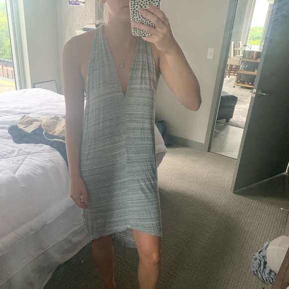 Express Dress - Picture 4 of 4